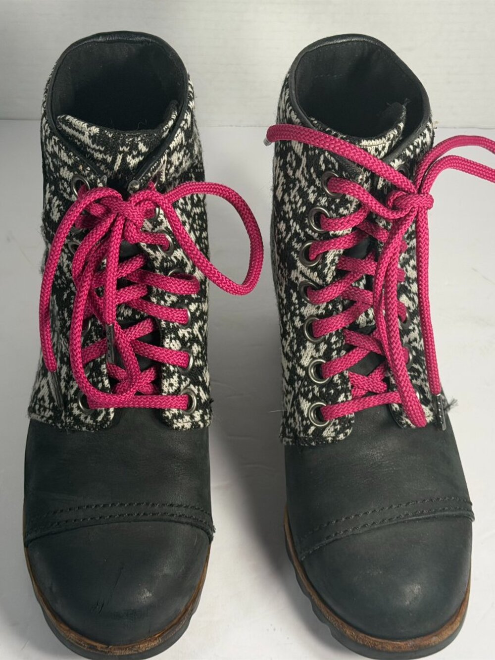 Women's size 8 Sorel boots